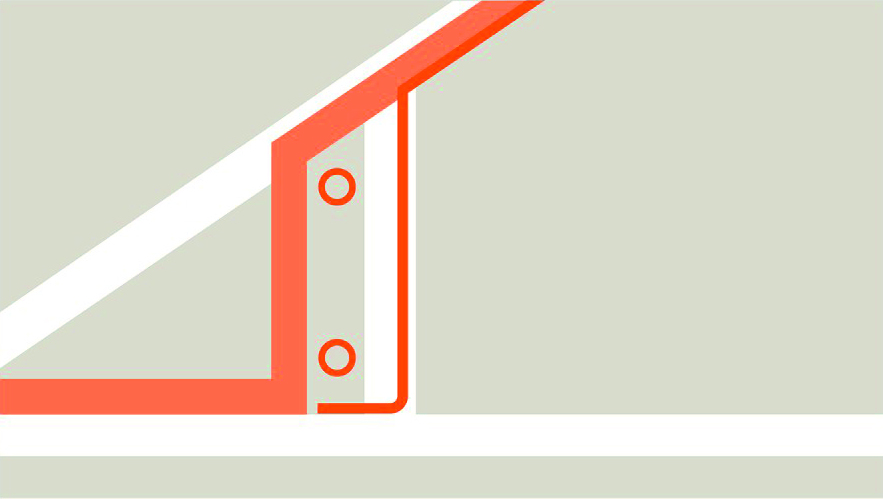 Rørinstallation der er korrekt anbragt på den varme side af isoleringen i et skunkrum